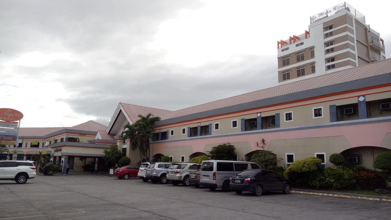 La Maja Rica Hotel Tarlac City Eksteriør billede