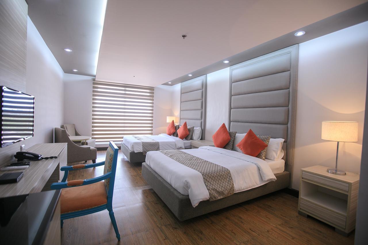 La Maja Rica Hotel Tarlac City Eksteriør billede