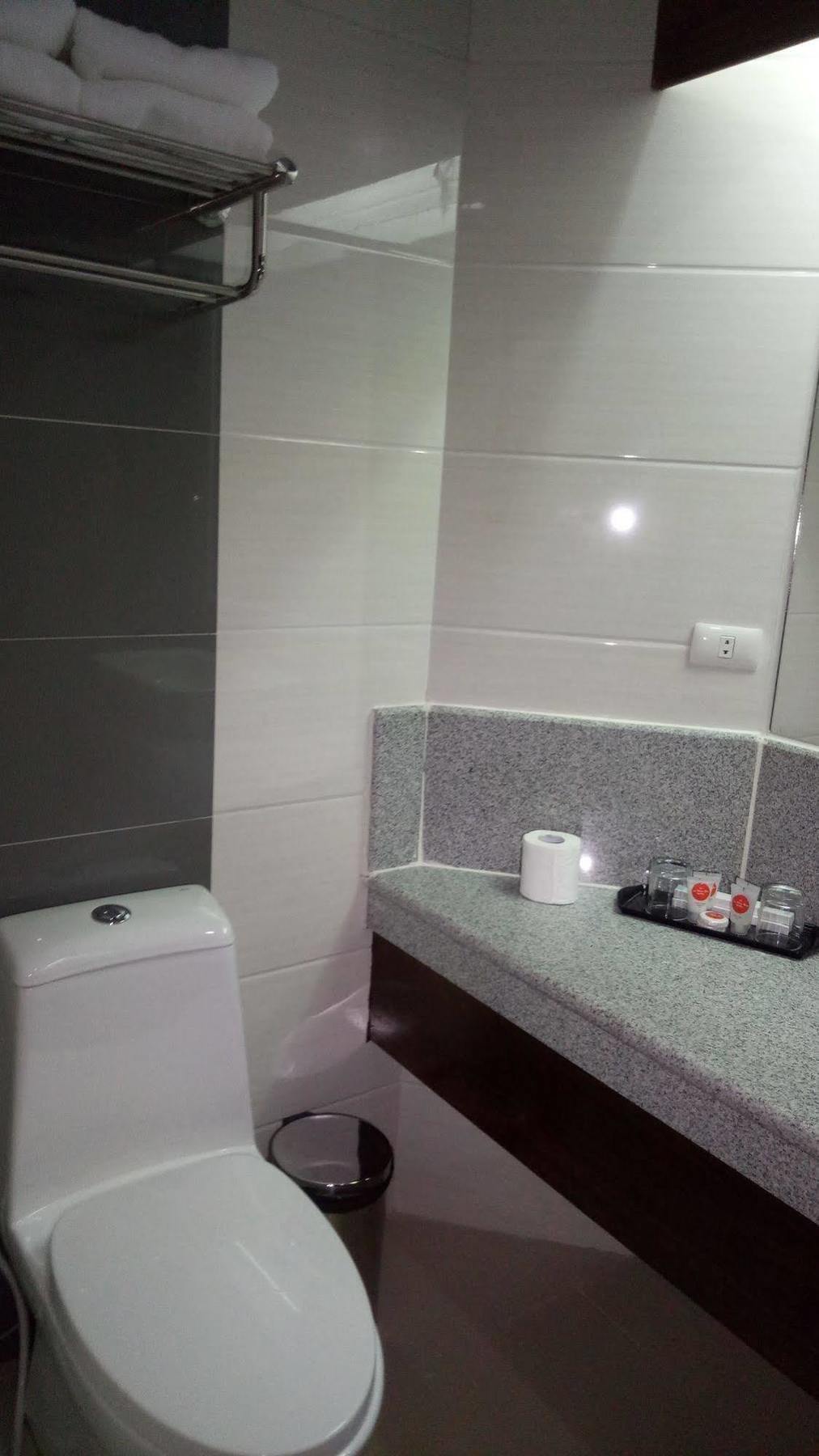 La Maja Rica Hotel Tarlac City Eksteriør billede